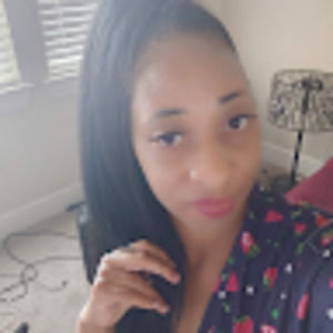 Meet your Posher, Latasha